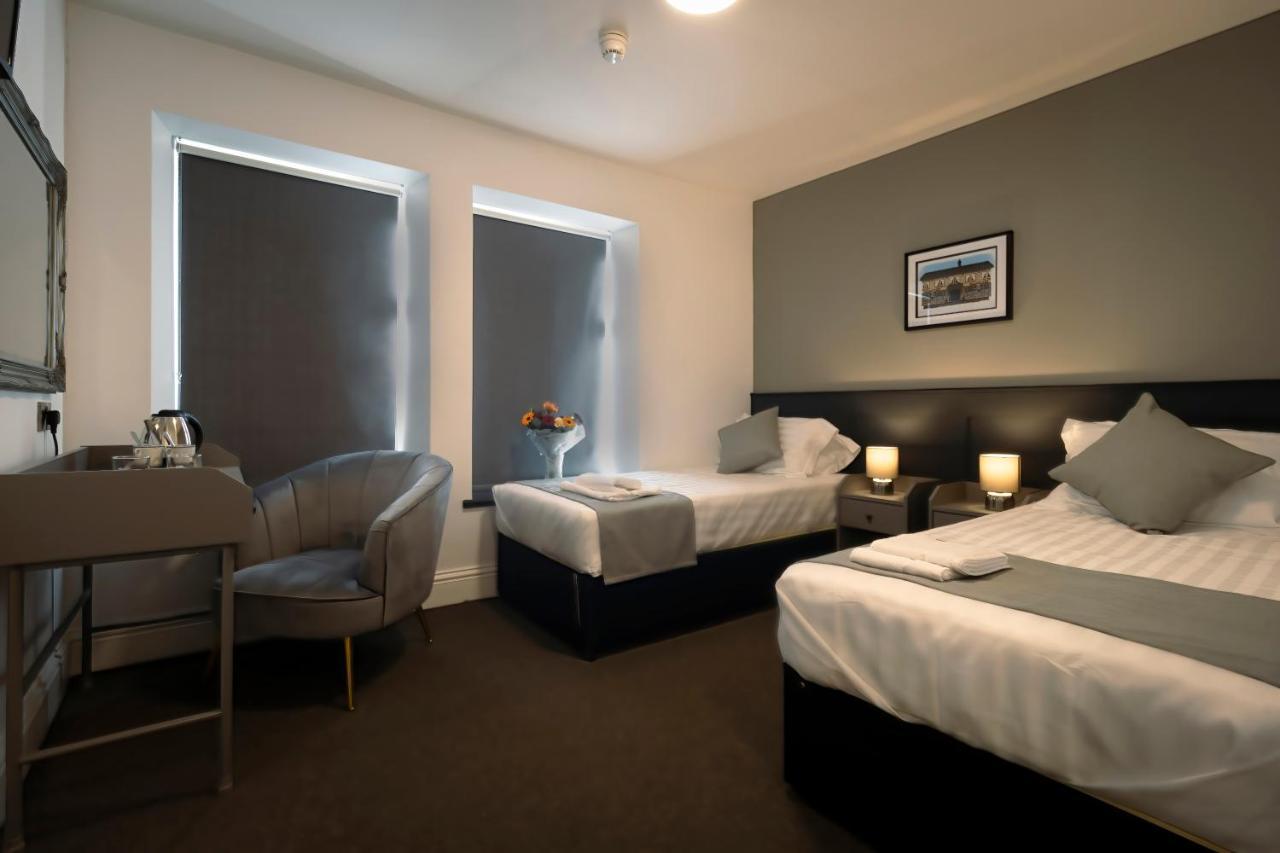 The Friendship Hotel Stocksbridge  Buitenkant foto