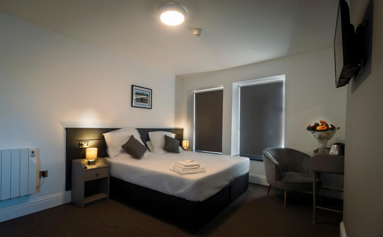 The Friendship Hotel Stocksbridge  Buitenkant foto
