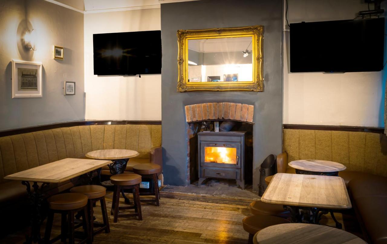 The Friendship Hotel Stocksbridge  Buitenkant foto