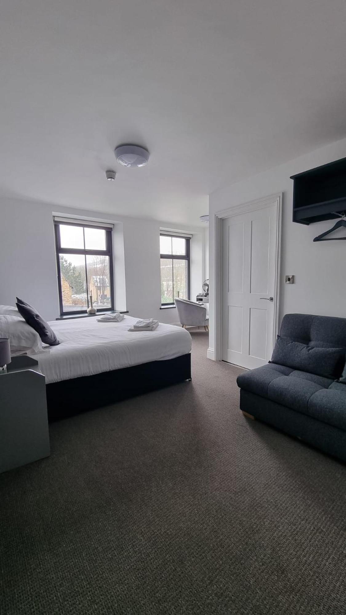 The Friendship Hotel Stocksbridge  Buitenkant foto