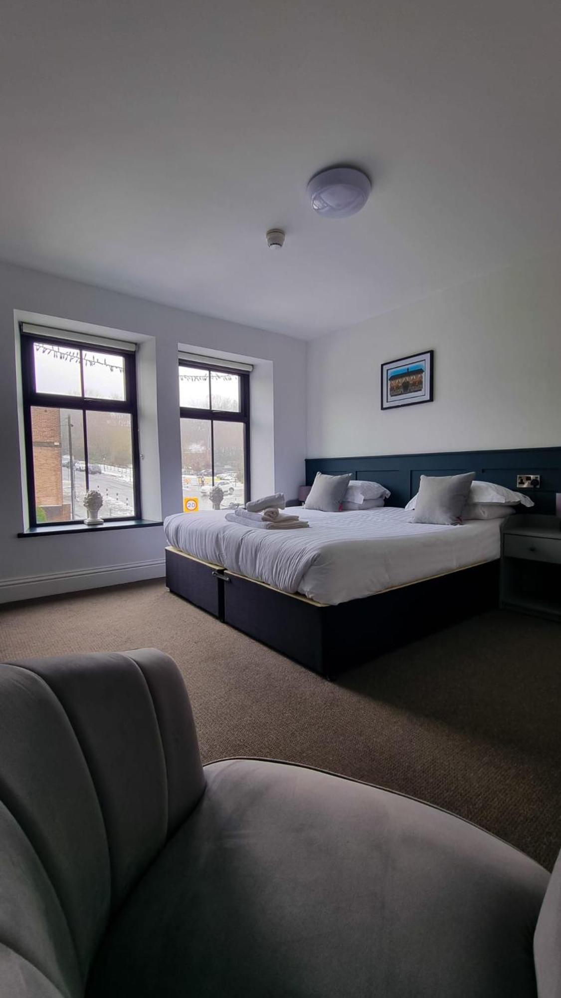 The Friendship Hotel Stocksbridge  Buitenkant foto