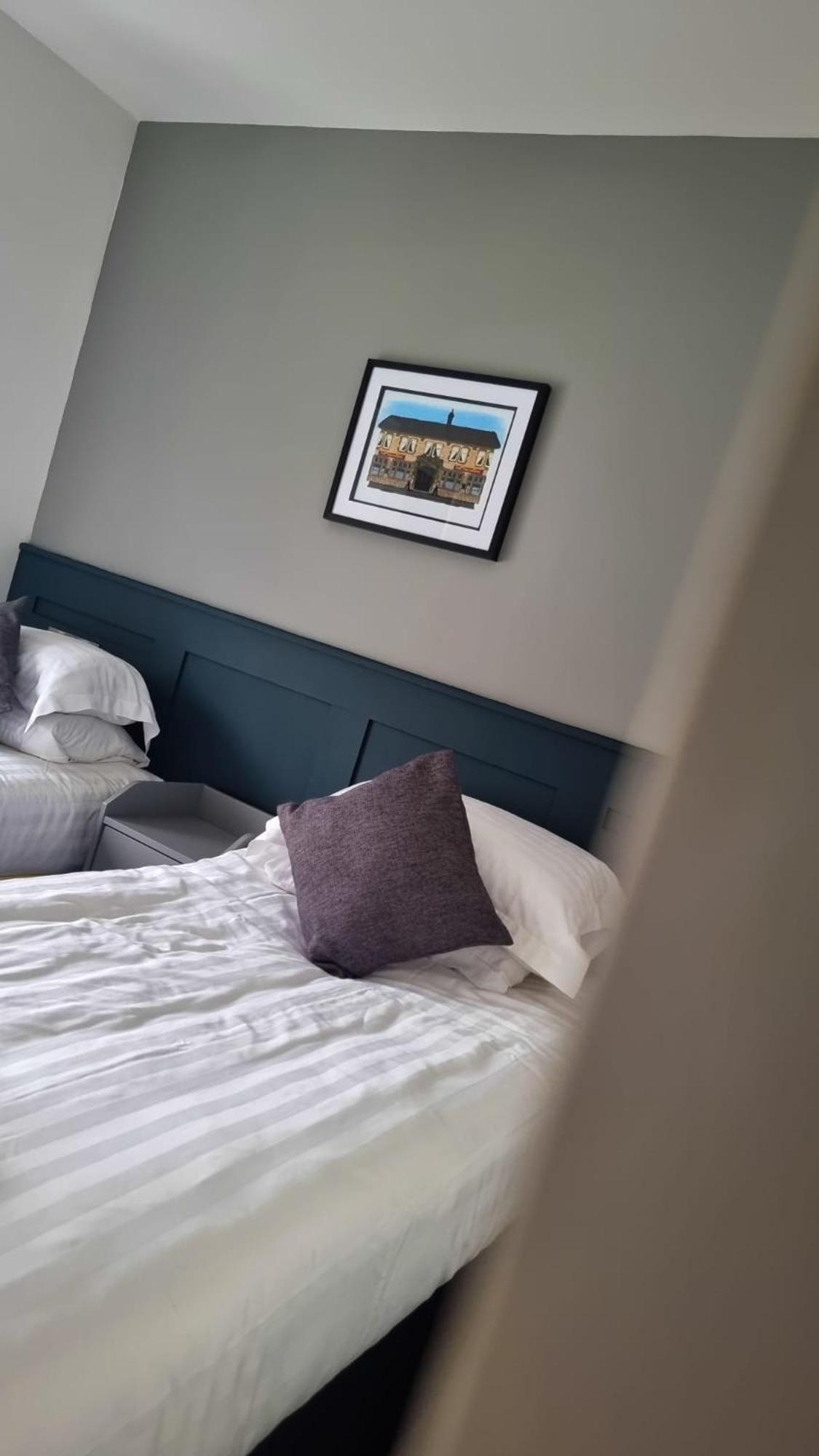 The Friendship Hotel Stocksbridge  Buitenkant foto