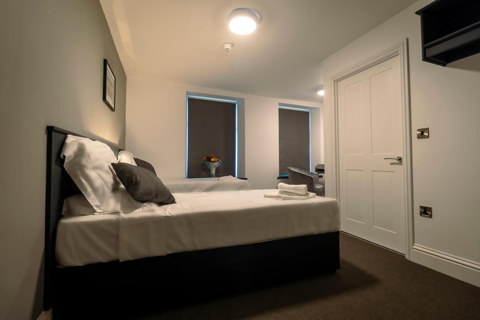 The Friendship Hotel Stocksbridge  Kamer foto